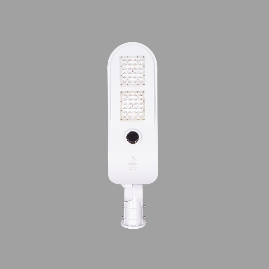 LUMINAIRE D'ECLAIRAGE PUBLIC LED MONOCRISTALLIN DETECTEUR IP65 50W 6500K